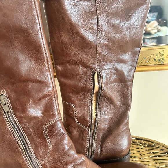 Brown Leather Riding Boot with Suede Top 9 - Picture 4 of 6